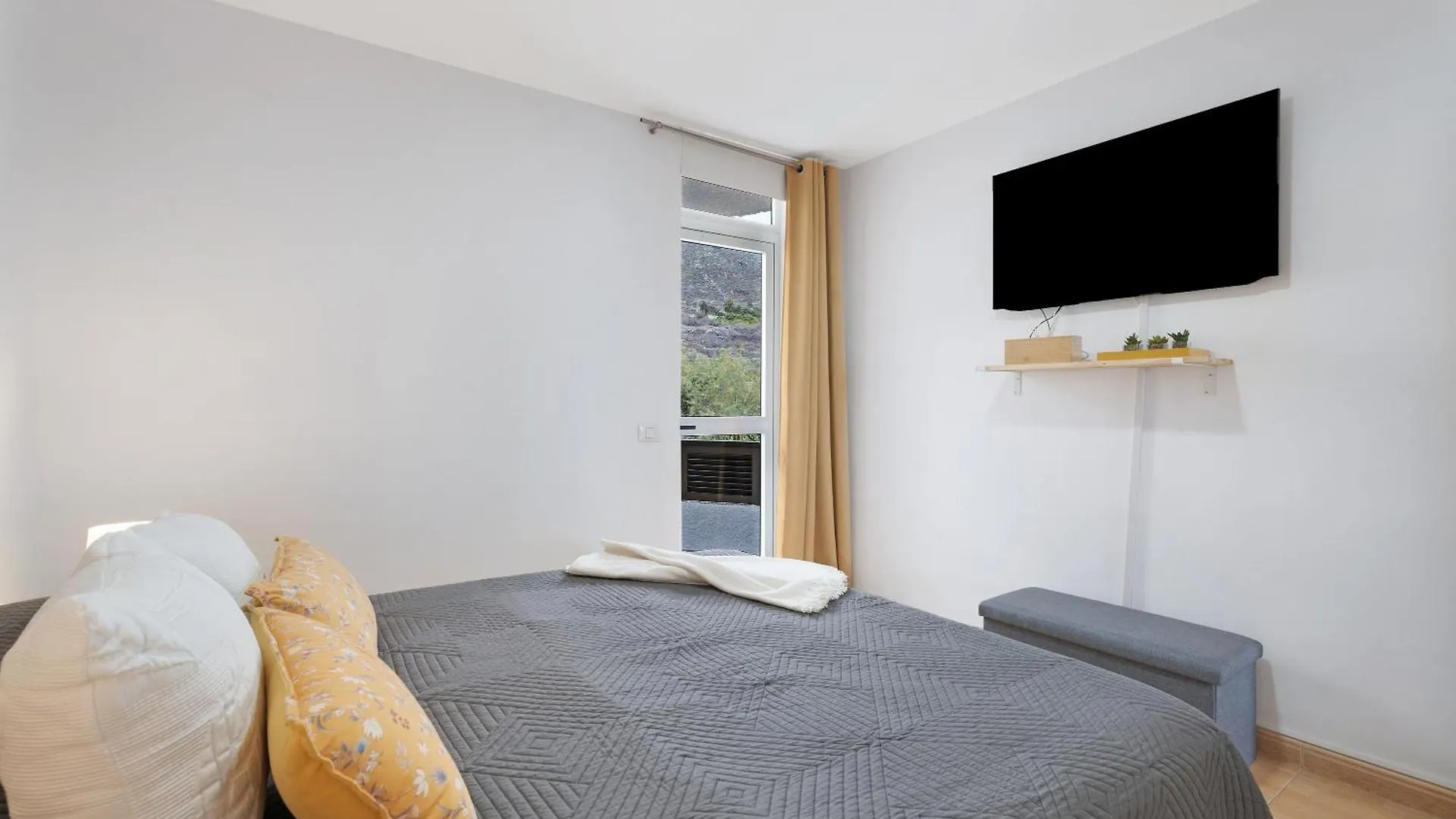 Vivir Bajamar Apartment Bajamar  Spain